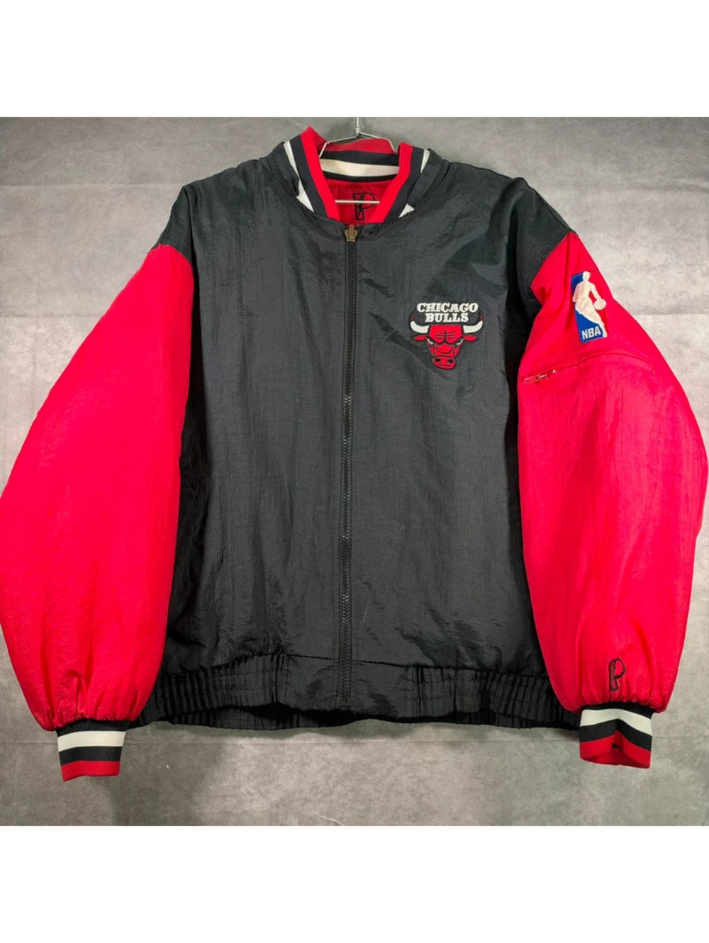 Vintage 90s Chicago Bulls Pro Player Reversible Puffer Jacket Mens XL / 2XL